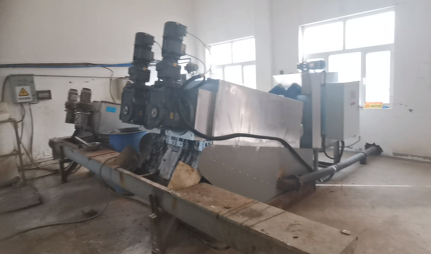 污水廠疊螺脫水機