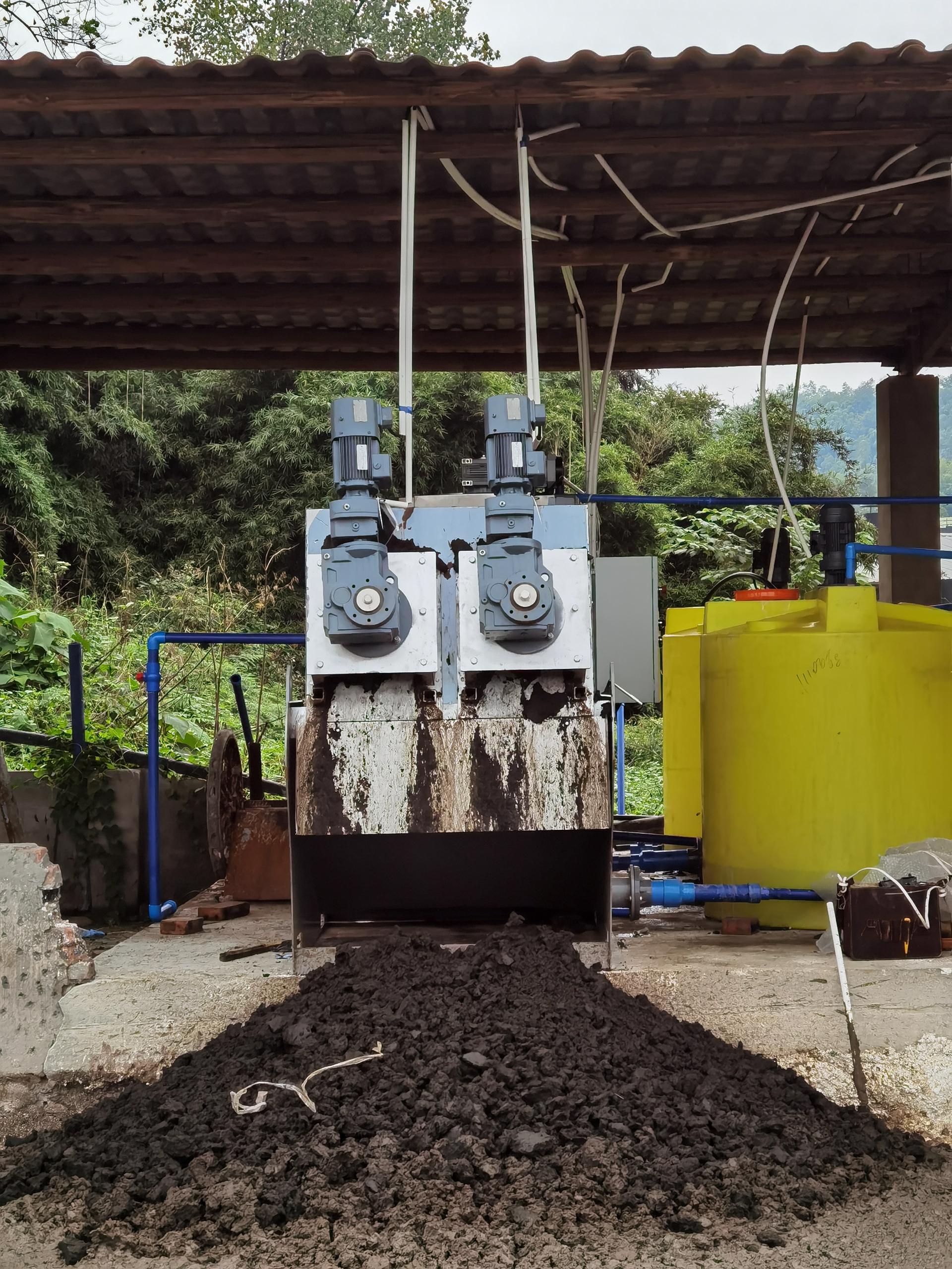 養(yǎng)豬場疊螺機